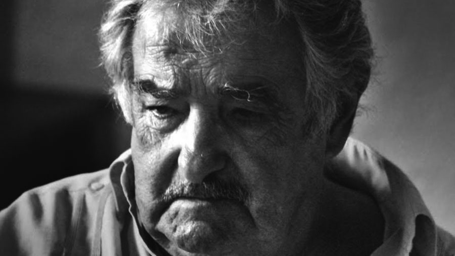 Mujica: «Los gobiernos no caen del cielo»
