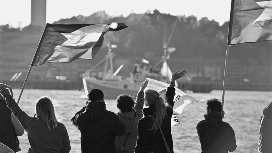 Israel amenaza con interceptar a la flotilla por la libertad