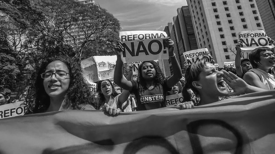 Brasil: gobierno vigila estudiantes que protestan