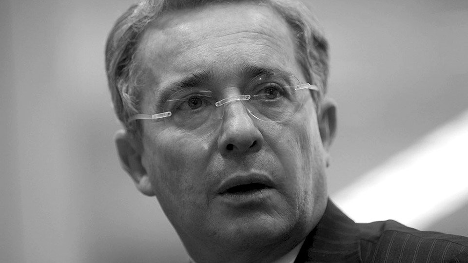 Álvaro Uribe invitó a un golpe de Estado en Venezuela