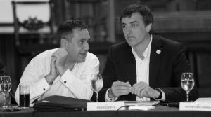 Alejandro-Finocchiaro-Esteban-Bullrich-Ministro-Educacion-01