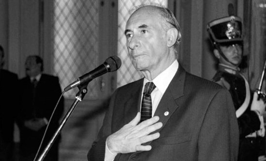 Fernando-De-La-Rua-presidente