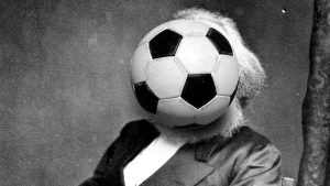 Ensayo filo-futbolístico: algo sobre sistemas, moral y “antifútbol”