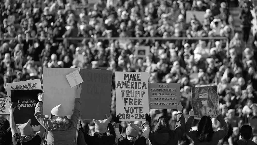 Las calles de Estados Unidos se llenaron de violeta