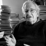 Noam Chomsky “Tenemos que repensar lo que significa el poder”