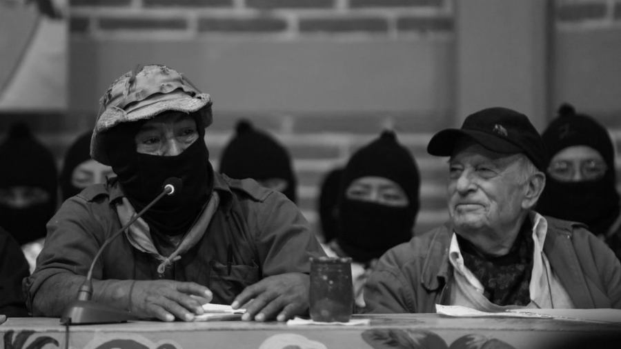 México: González Casanova se convierte en el comandante Pablo Contreras