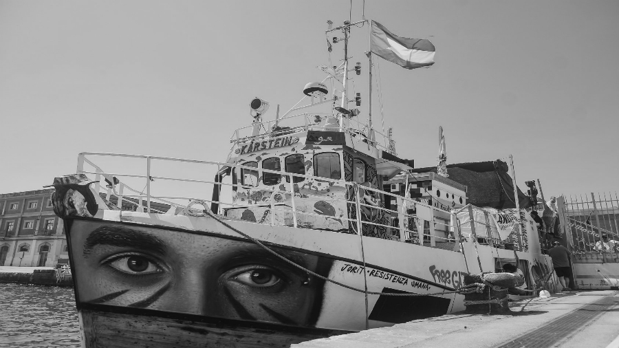 Palestina-Flotilla-de-la-Libertad-Al-Awda-la-tinta
