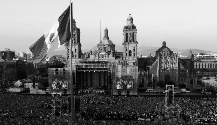 Mexico toma de posesion de Lopez Obrador la-tinta