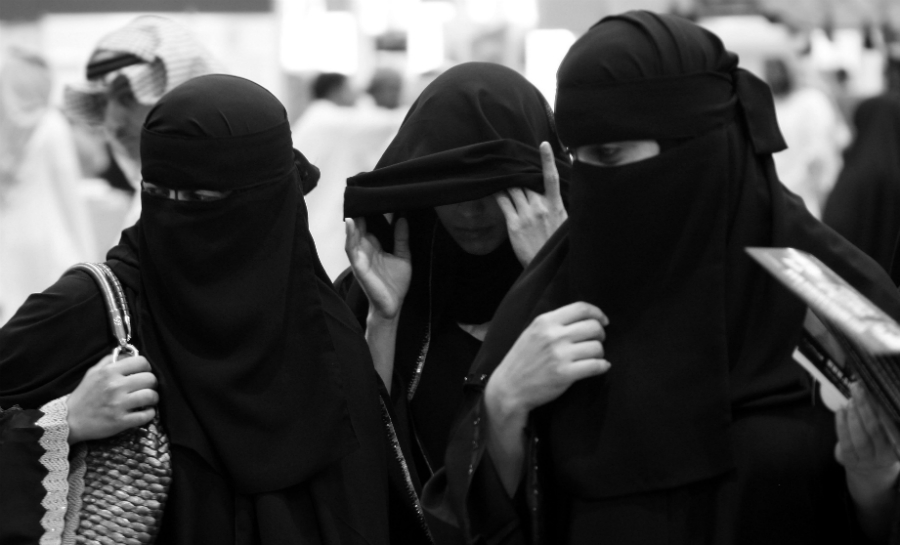 Arabia Saudita mujeres la-tinta