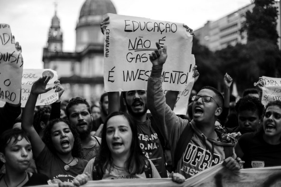 Brasil protesta estudiantil la-tinta