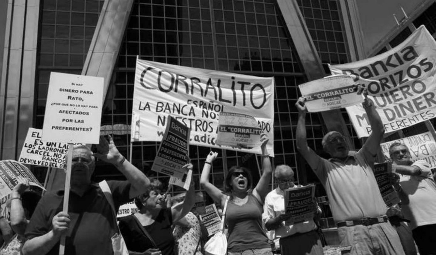 España protesta contra Bankia la-tinta
