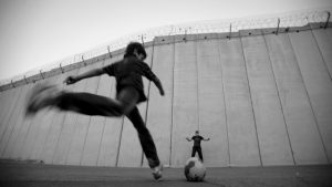 El fútbol como señuelo para contar la realidad de Palestina