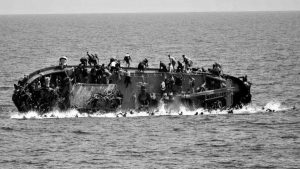 Mar Mediterraneo migrantes a la deriva la-tinta