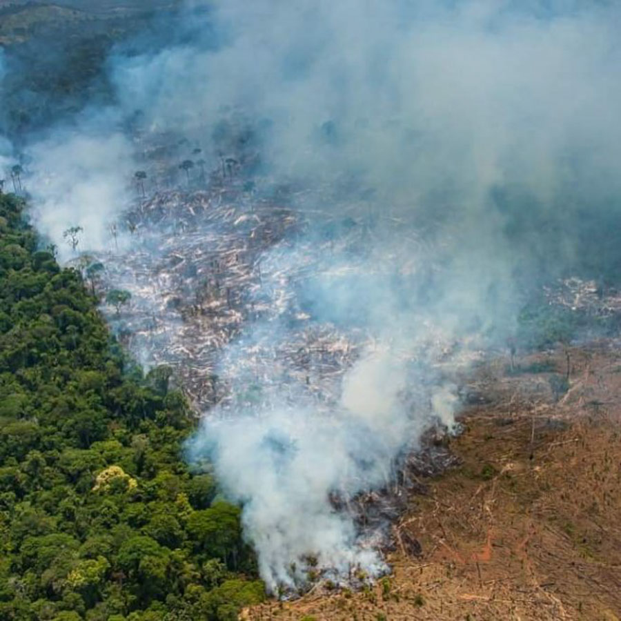 Impactante registro fotográfico de la selva amazónica en llamas_Araquém Alcântara_03