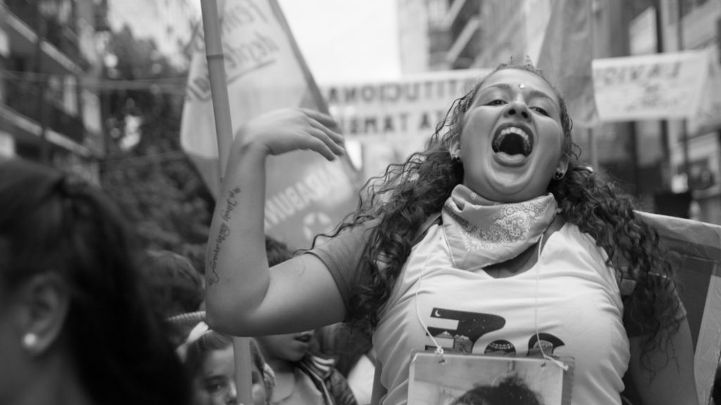 Mujer-grito-feminismo-aborto-colectivo-manifiesto-02