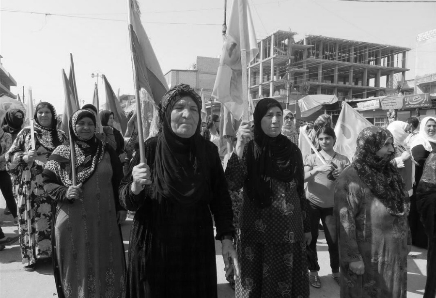 Siria mujeres contra la invasion la-tinta