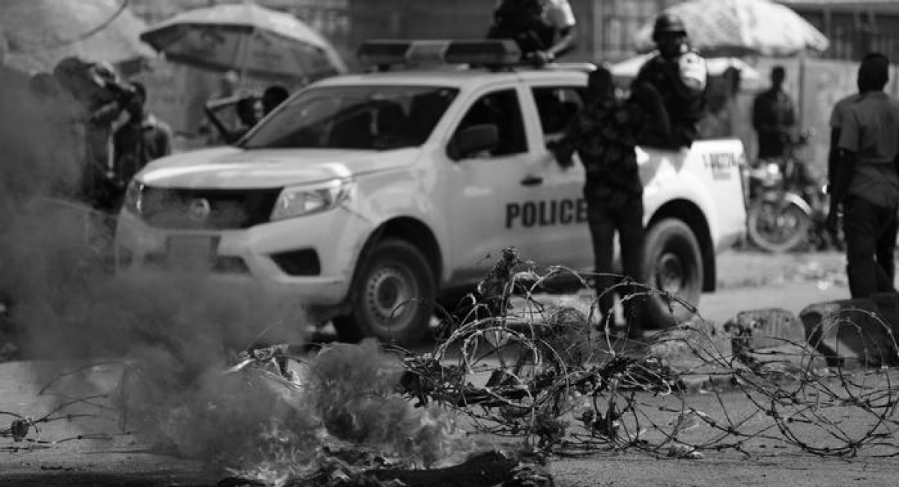 Haiti barricadas policia la-tinta