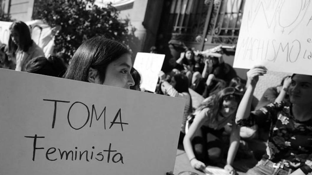universidad-feminismo-toma-chile