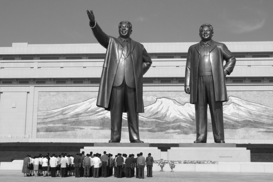Corea del norte monumento la-tinta