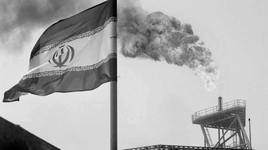 Iran refineria petroleo la-tinta
