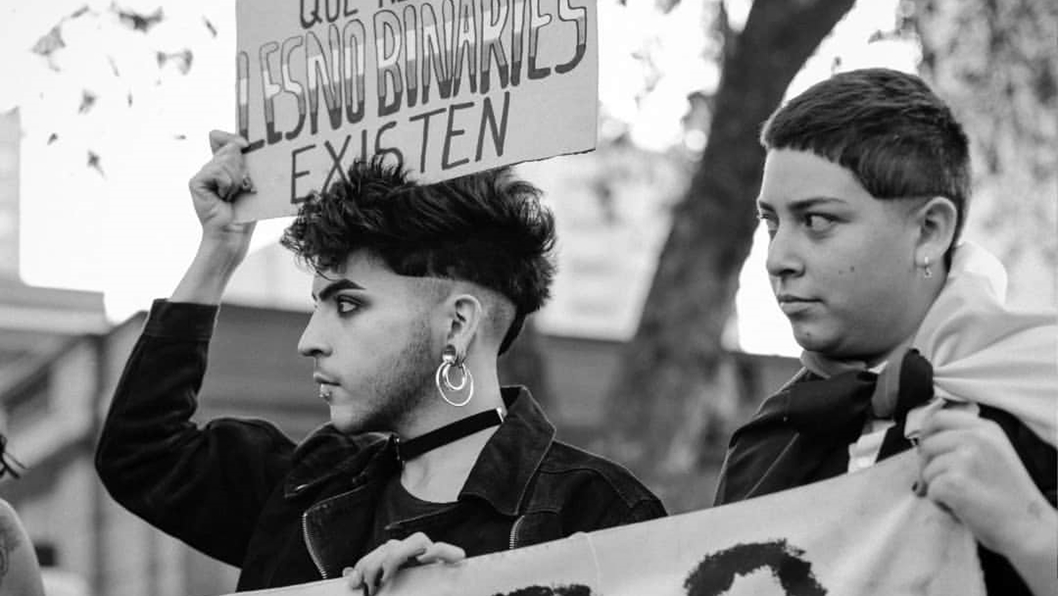 Artistas y activistas cuentan cómo es ser no binarie en América Latina