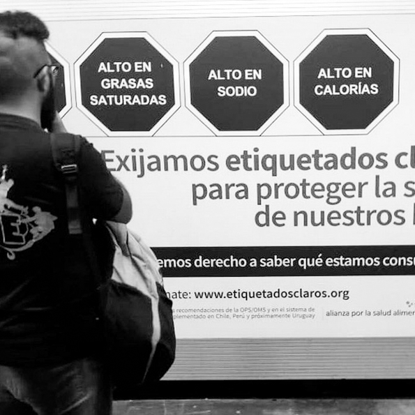 Campaña-callejera-México-etiquetados-claros-nutrición-alimentación