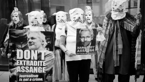 Julian Assange extradicion Londres USA la-tinta