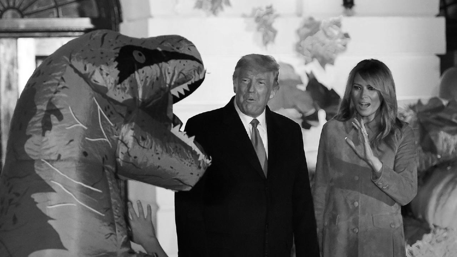 Estados Unidos Trump dinosaurio la-tinta