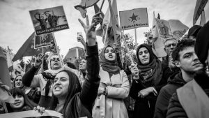 Mujeres de Rojava impulsan campaña internacional en defensa de la revolución