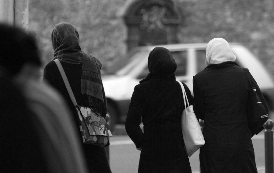 Francia mujeres musulmanas la-tinta