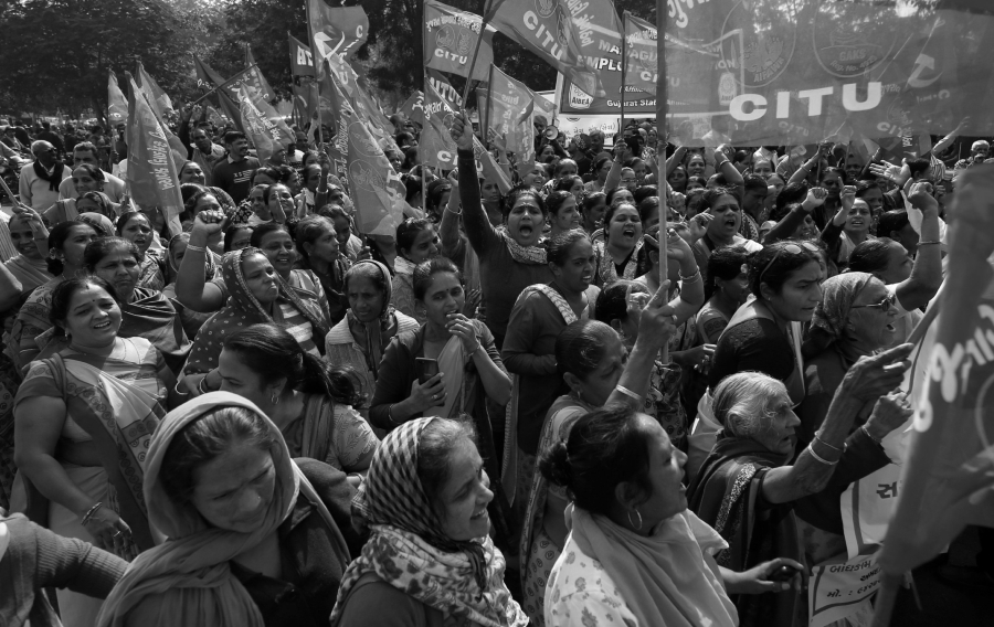 India mujeres en huelga general la-tinta