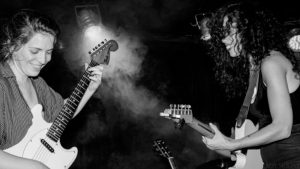 “Brilla la luz para ellas”, las mujeres en el rock argentino