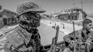 El viaje frenético de un periodista al corazón de la guerra en Kurdistán