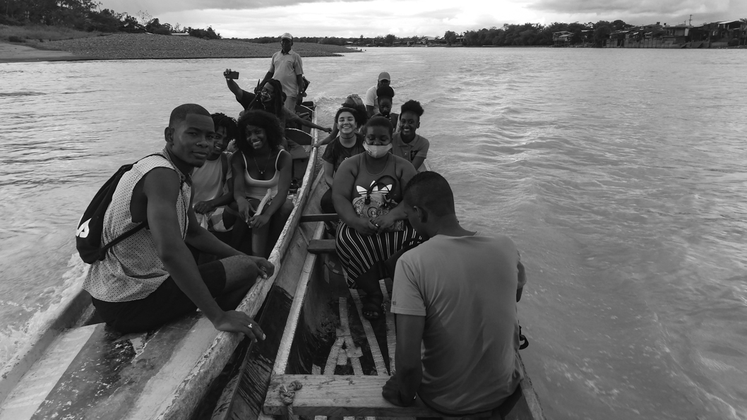 río-Atrato-Colombia-pueblos-originarios-comunidad-Embera-Champa-MIA-2
