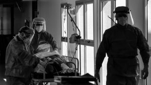 salud-hospital-covid-pandemia-enfermeros-médicos