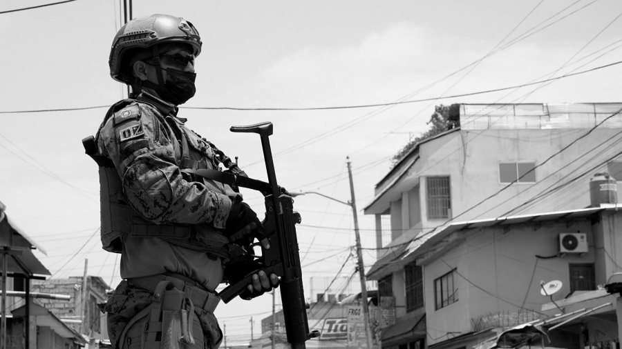 Ecuador militarizacion la-tinta