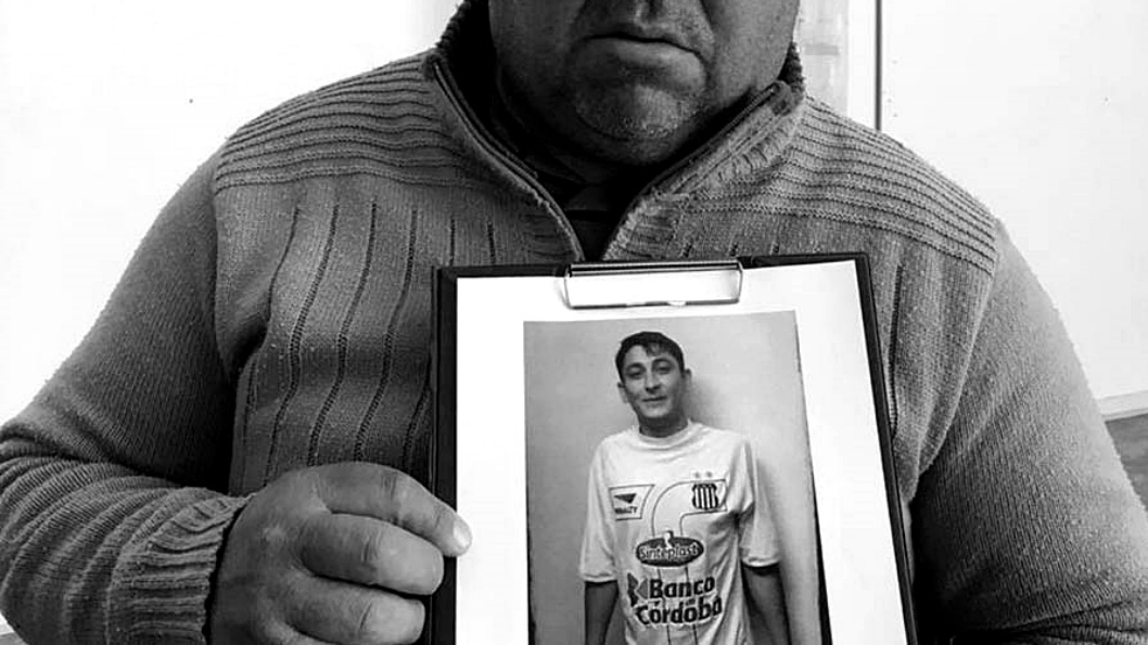 «Yo se lo voy a porfiar a todo el mundo, mi hijo no se suicidó»: a dos años de la muerte de Luciano Mamondes