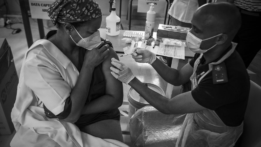 Africa vacuna covid la-tinta