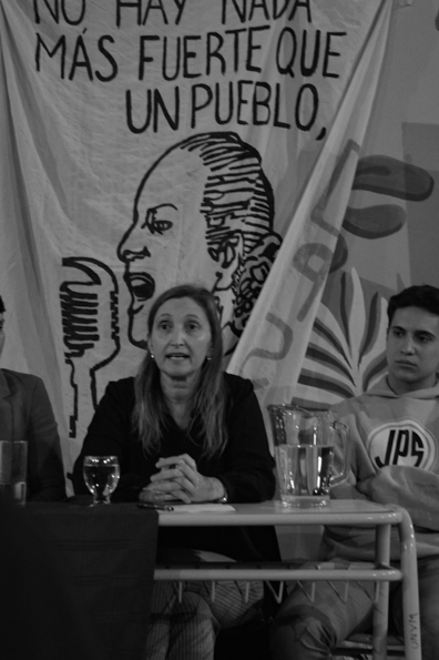 Universidad-Nacional-Villa-María-encuentro-democracia-nunca-más-docentes-estudiantes-políticos-3