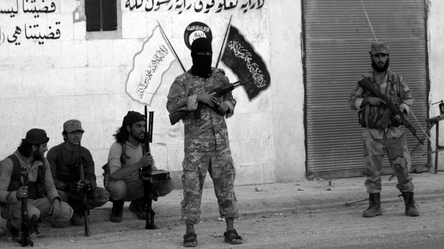 Yihadistas extranjeros del Estado Islámico van a juicio