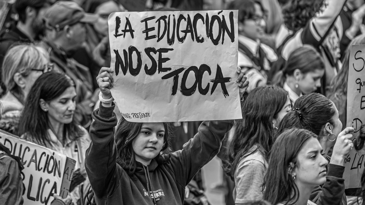 universidad-publica-cordoba-marcha